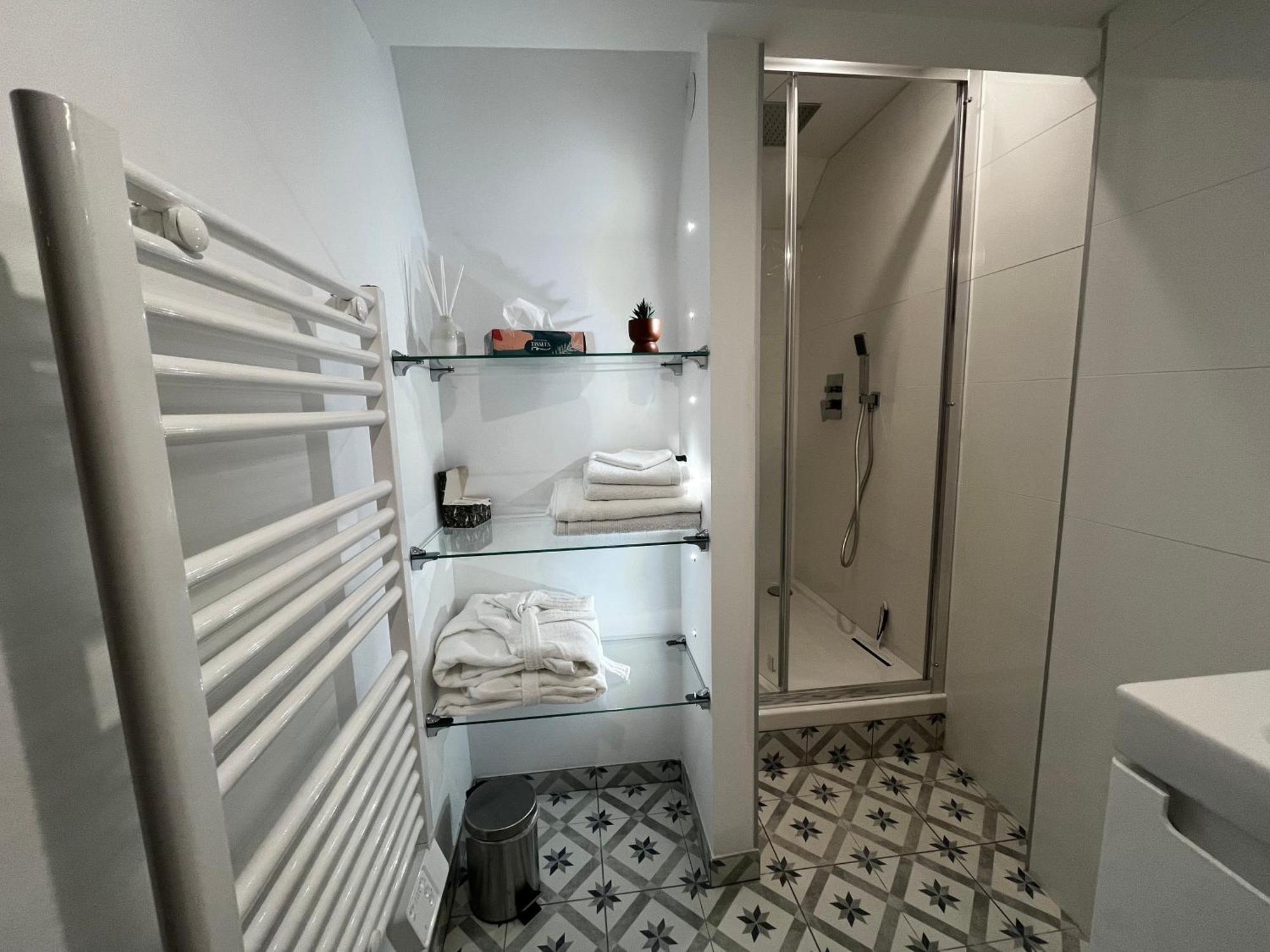 Tinyhouse Experience In Beaujolais Apartment Villefranche-sur-Saone Luaran gambar