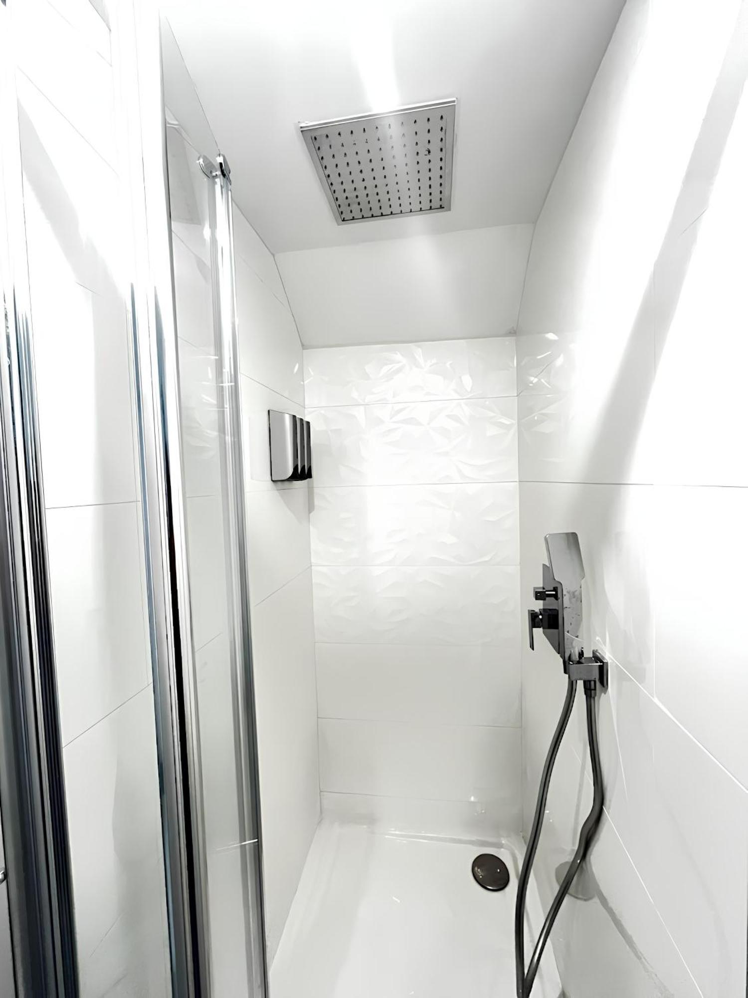 Tinyhouse Experience In Beaujolais Apartment Villefranche-sur-Saone Luaran gambar